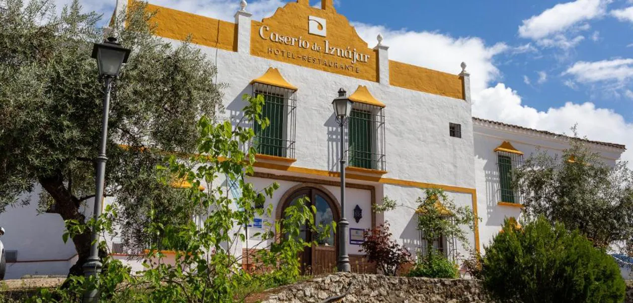 Caserío de Iznájar
