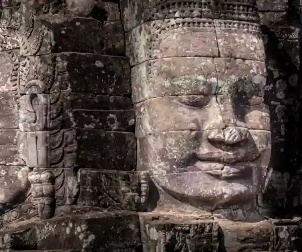 Bayon templets smilende ansigter