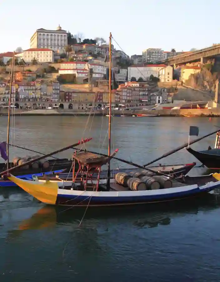 Rabelo-båtar i Porto