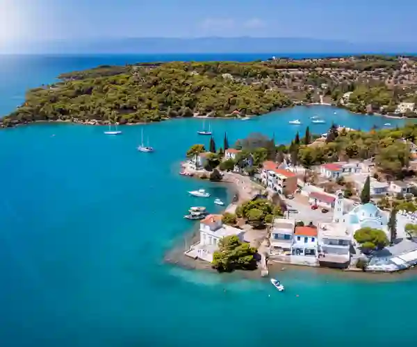 Porto Heli set fra luften