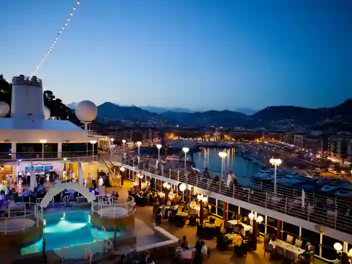 White night ombord på Azamara