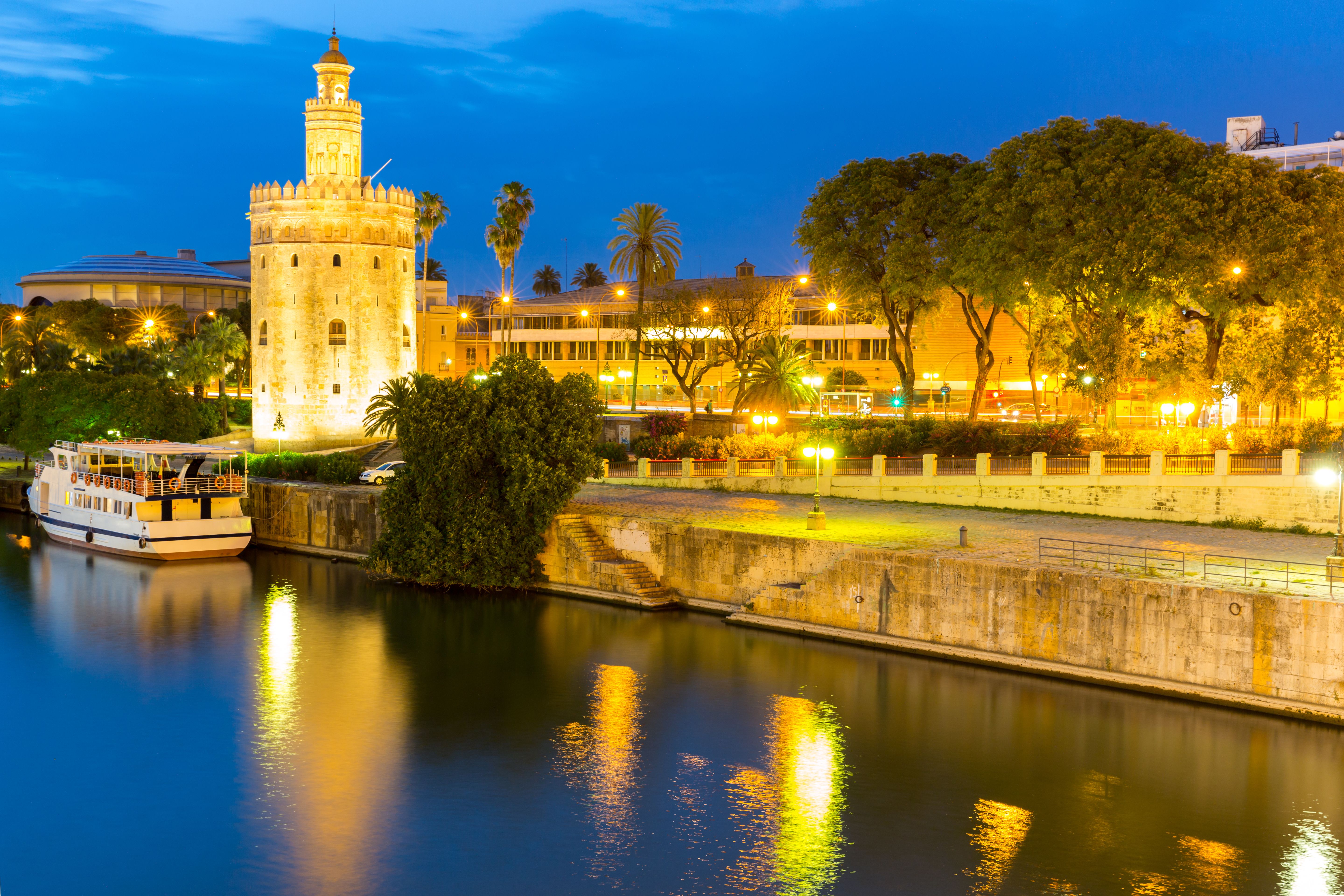 Torre Del Oro i Sevilla