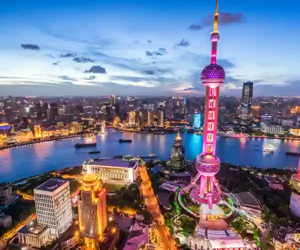 Shanghai og The Oriental Pearl Tower