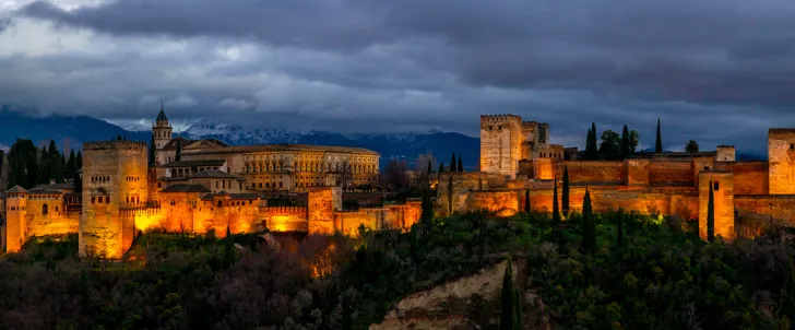 Alhambra i mørket