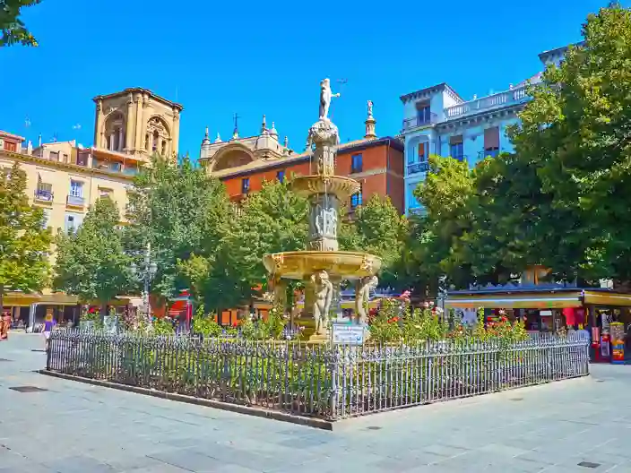 Plaza De Bib Rambla, Granada