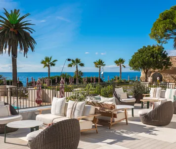 Uteområde på hotellet