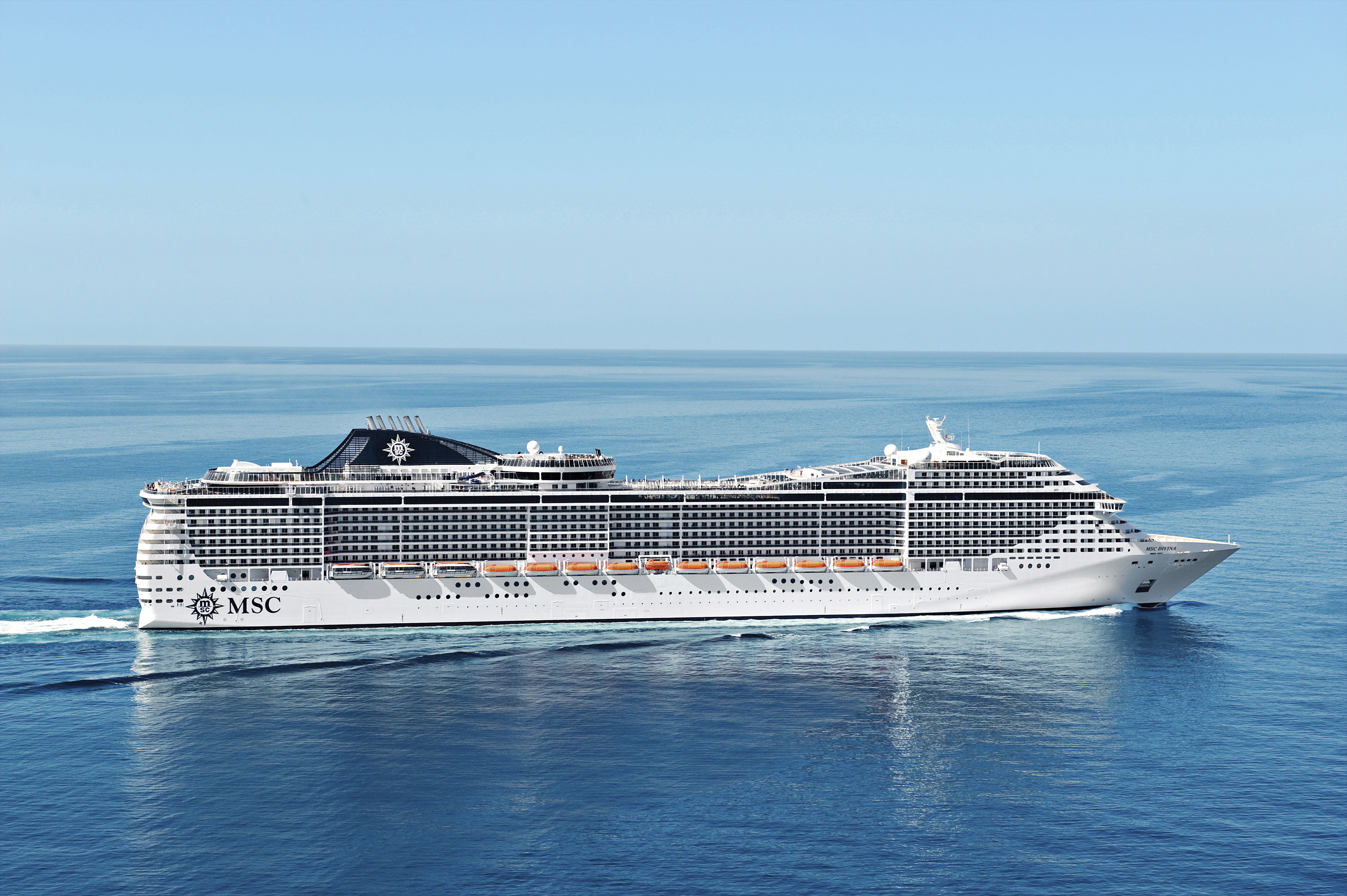MSC Divina