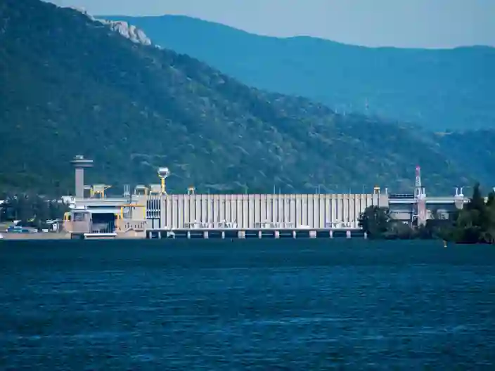 Demning ved jernporten