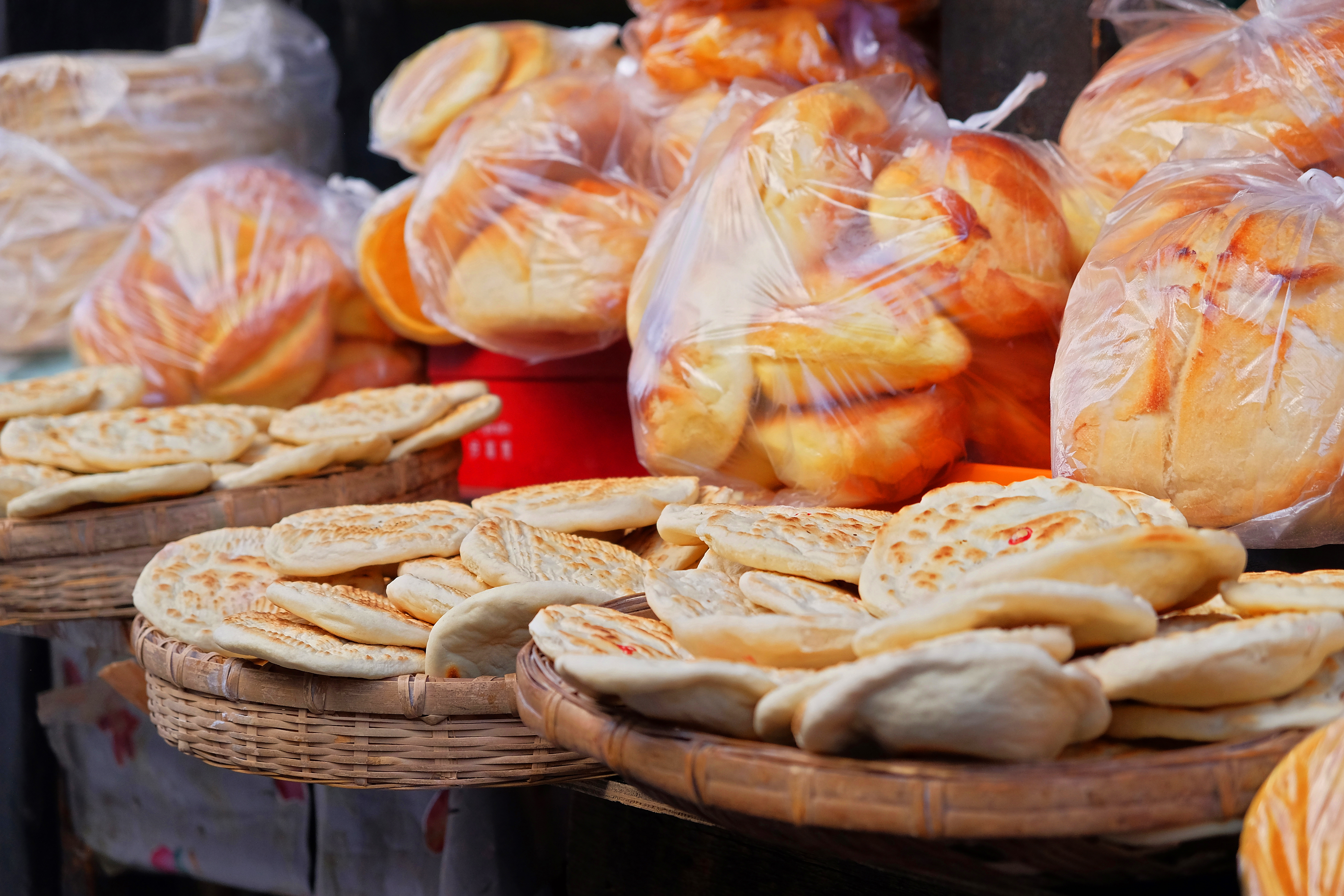 Tibetansk brød på et marked i Lhasa