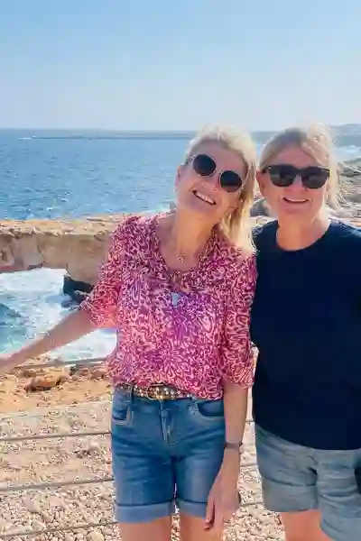 Reiseleder Eva Størksen i Cape Greco Nasjonalpark