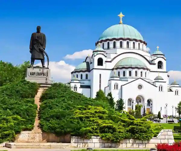 St. Sava katedralen i Beograd