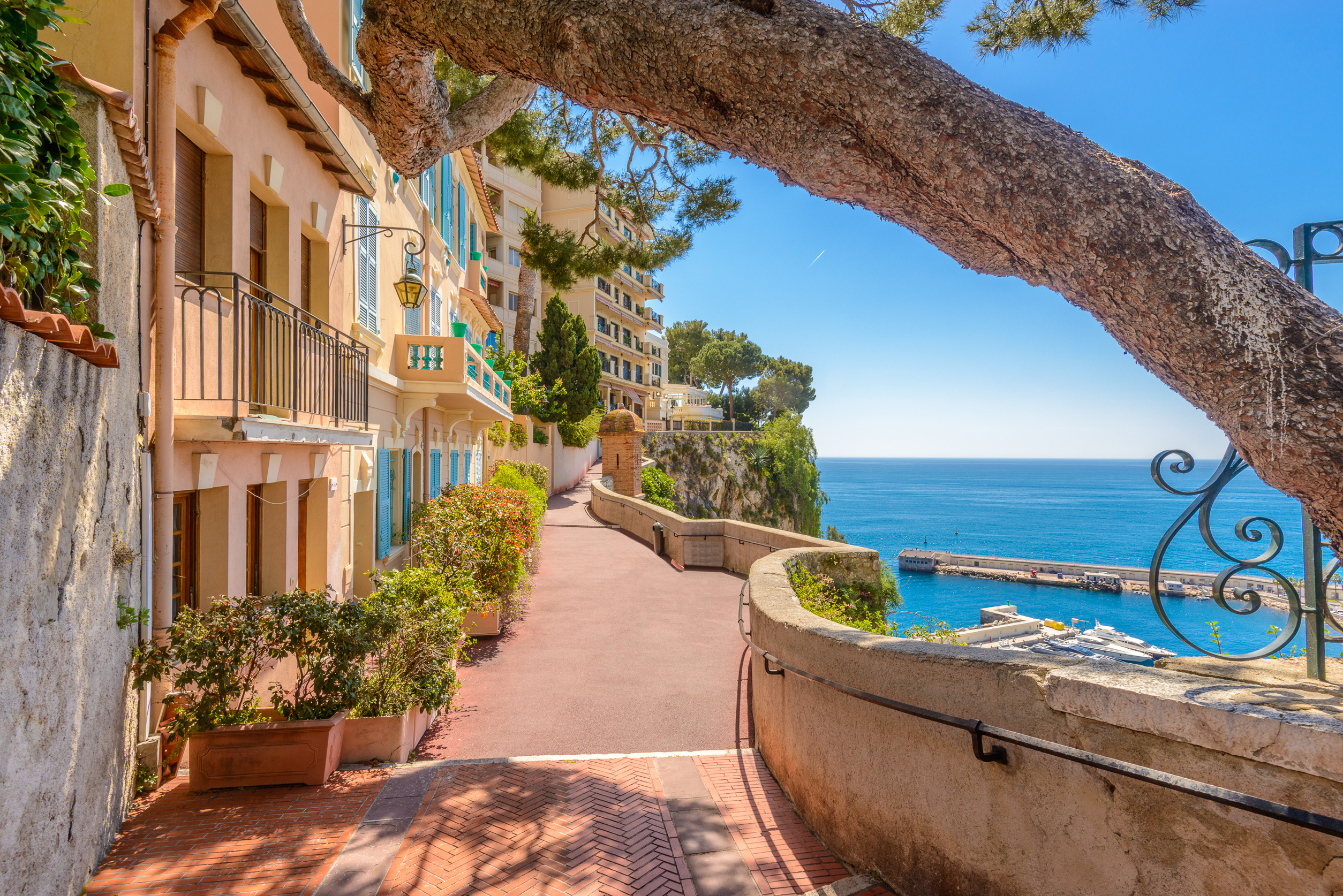 Vackra hus med fantastisk utsikt över havet i Monte Carlo