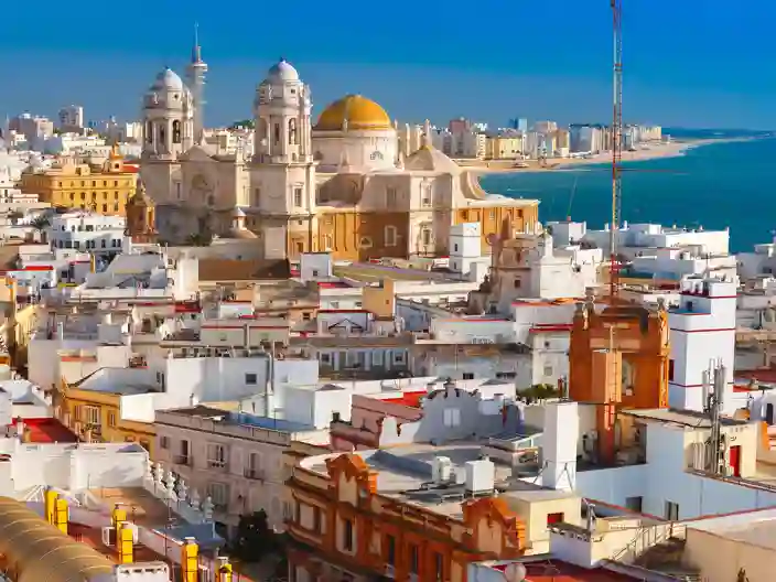 Udsigt over Cádiz og katedralen