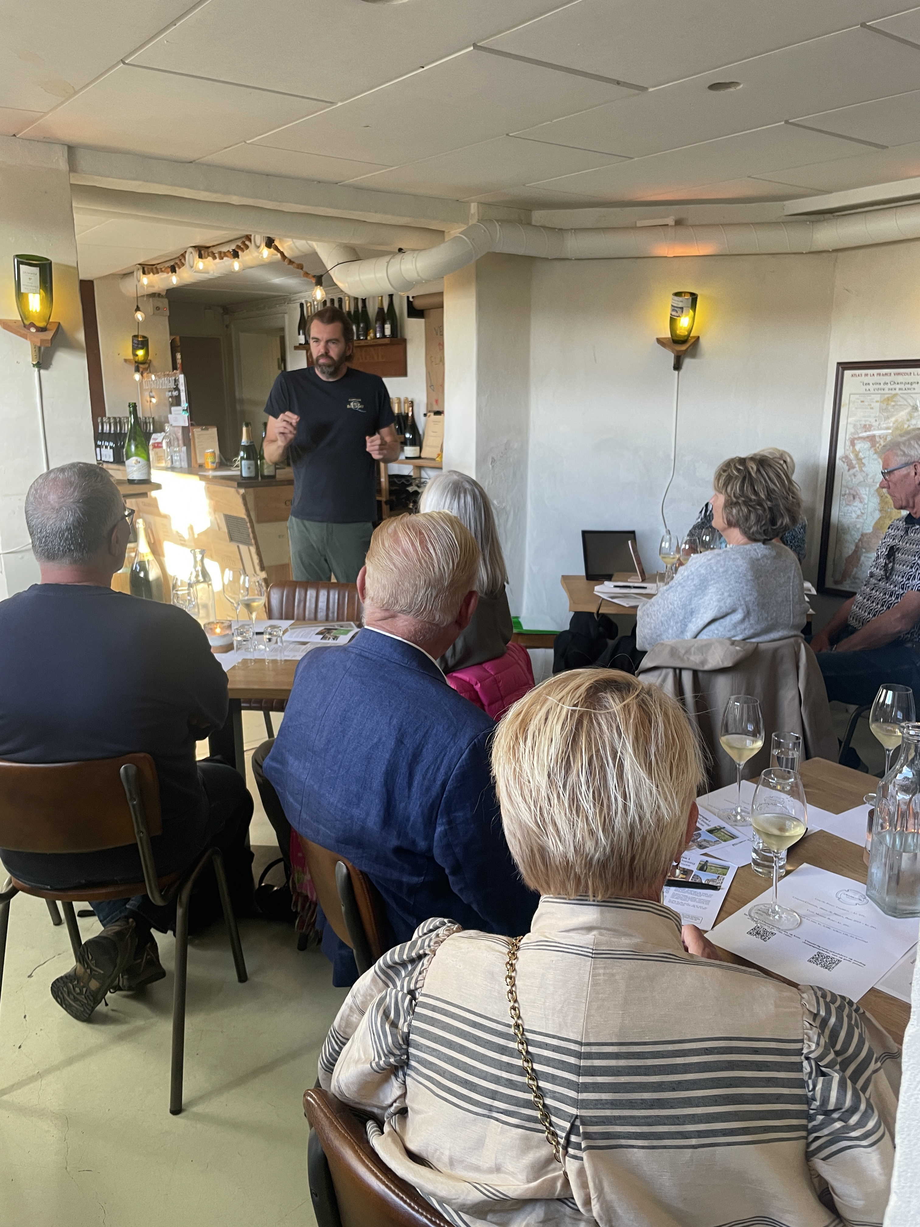 Best Travel foredrag på Champagnekælderen